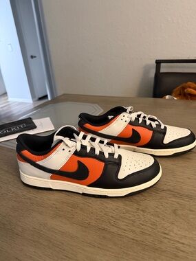 Men's Orange & Black Low-Top Sneakers